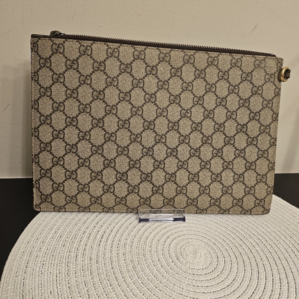 β¨ Gucci Ophidia GG Supreme Pouch / Clutch - Picture 6 of 13